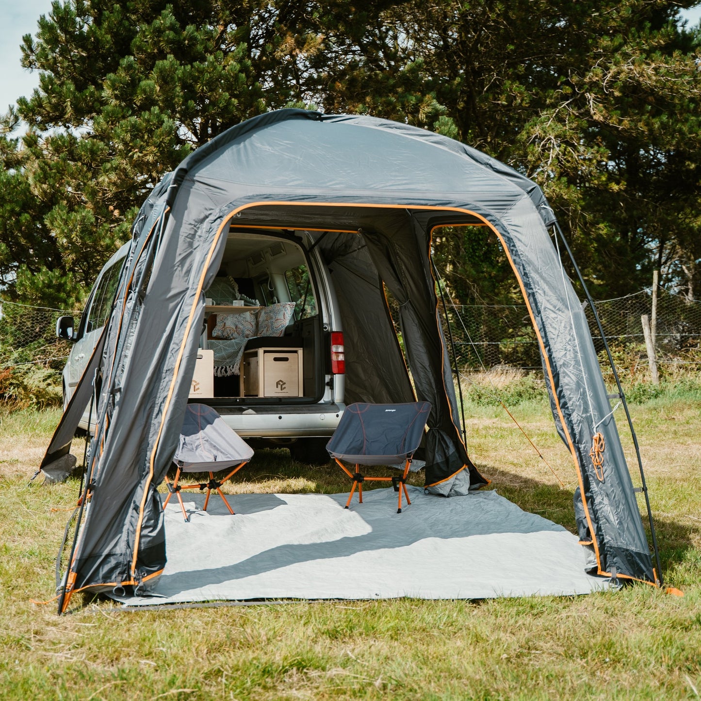 Tailgate Hub II Low Tailgate Awning