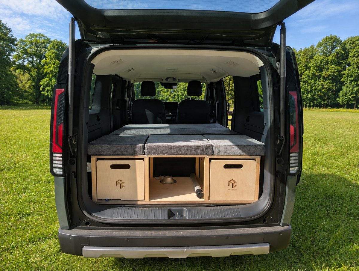 Kia PV5 Premium Camper Conversion